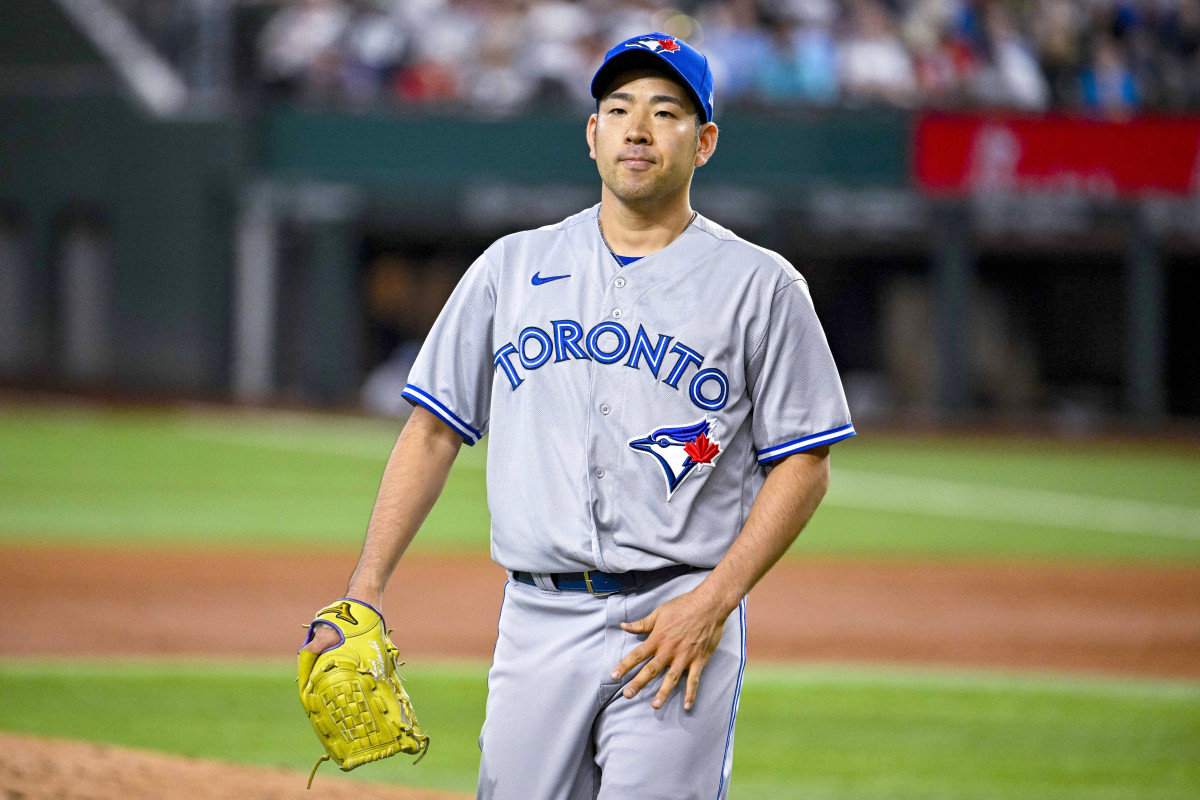 Sep 11, 2022; Arlington, Texas, USA; Toronto Blue Jays starting pitcher Yusei Kikuchi (16) in action during the game between the Texas Rangers and the Toronto Blue Jays at Globe Life Field.